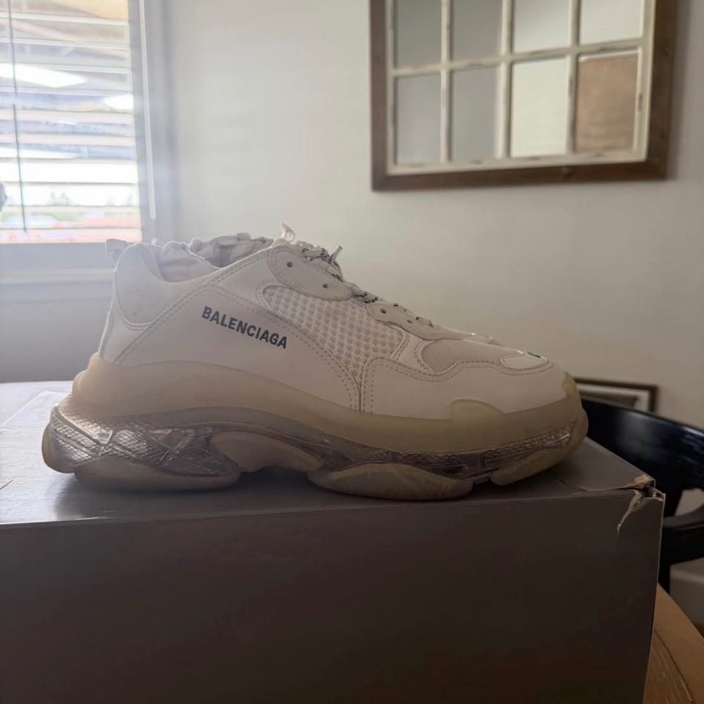 Balenciaga Triple S - Picture 4 of 5